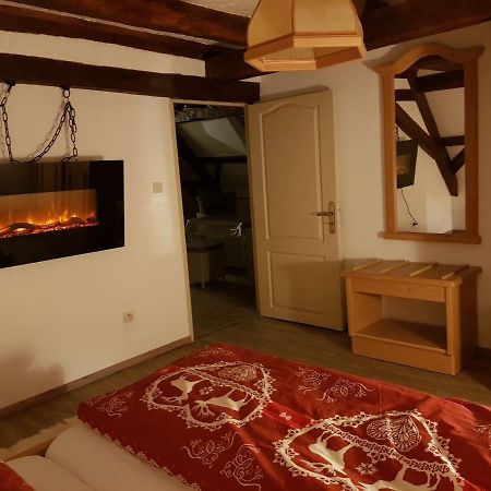 Erbrech Organisation Apartament Waldhambach Zewnętrze zdjęcie